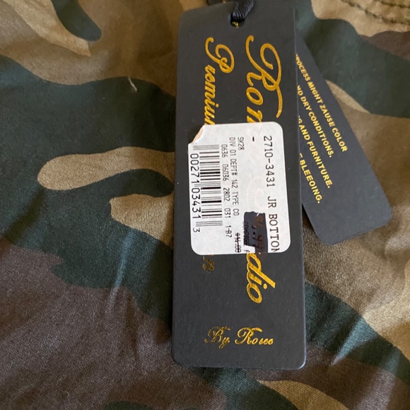 Roma Studio - Picture 4 of 15